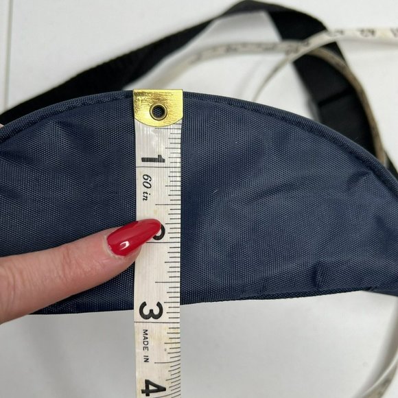 Universal Studios Fanny Pack Adjustable Waist Belt Bag Zippered Pockets Navy OS - Picture 16 of 16